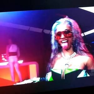 Meet your Posher, Constance